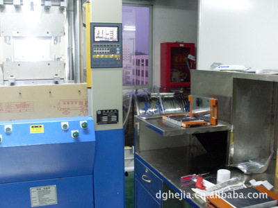 供應優質閃存卡封裝設備 CF、SD、MS全系列專業解決方案